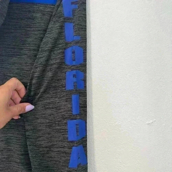 260. Boys Youth Heathered Black Florida Gators Quick Kick Quarter-Zip Hoodie - Picture 3 of 5